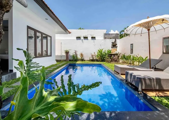 Bens Two-bedroom With Private Swimmingpool Villa