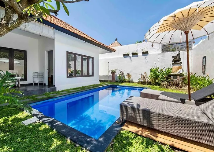 Bens Two-bedroom With Private Swimmingpool Seminyak